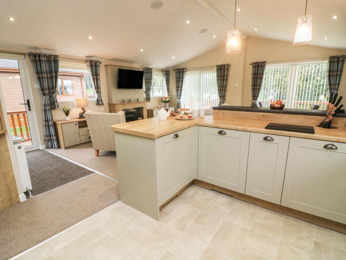 Villa The Warren Skipton Esterno foto